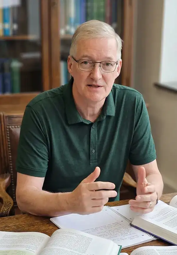 Dr. Stuart Donnelly explaining GED concepts